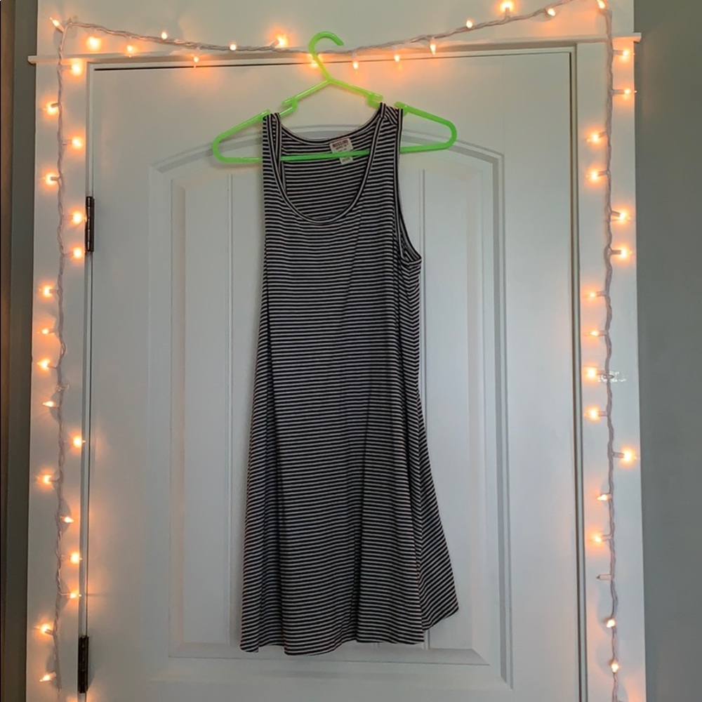 black and white striped mini dress sleeveless